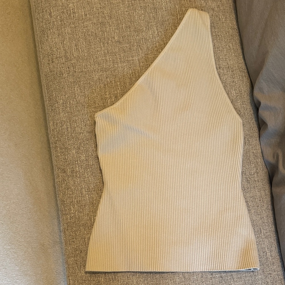 Babaton Sculpt Knit Top in Cream